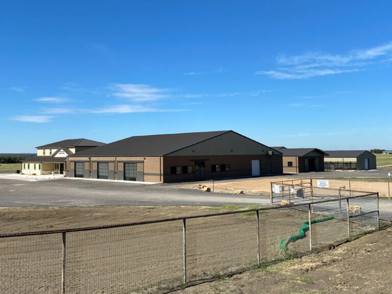 Brazos Valley Equine Center, Salado, TX.