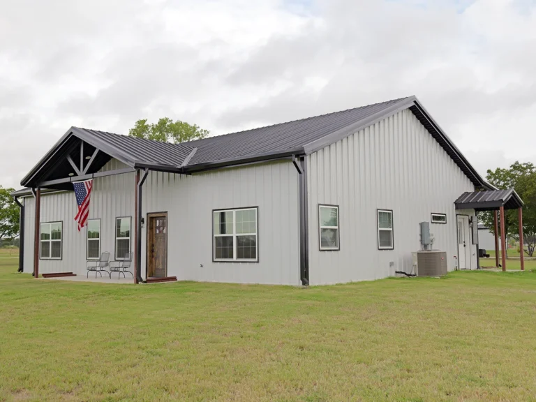 Family Barndominium in Little River Academy, TX.